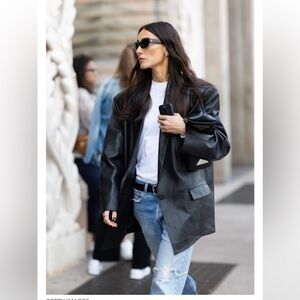 Danier Black genuine Leather Button
Down Jacket classic